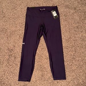 NWT Under Armour high rise ankle length compression legging
